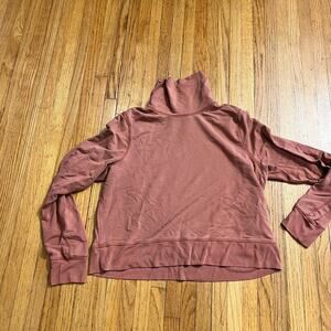 Athleta Shirt Womens Medium Tops Cropped Funnel Neck In Nirvana